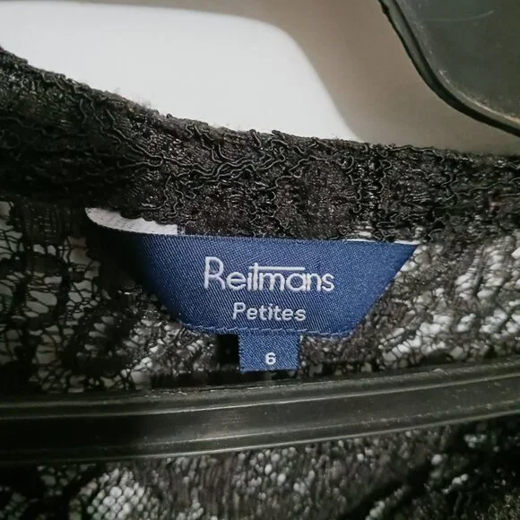 Reitmans Petit Short Sleeve Black Top with Lace Detail Women's Size 6 - Picture 3 of 4